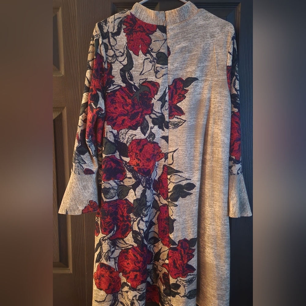 Chelsea & Theodore rose 🌹 sweater dress.. - Picture 6 of 8
